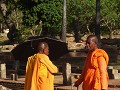 2 vrouwelijke monnikken
