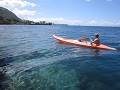 Kayakken in de lagoon voor het pension
