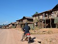 groot Thai-dorp onderweg