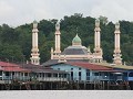 De dorpjes hebben hun eigen moskee.