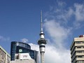 De Sky Tower van Auckland...