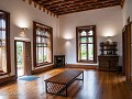 Fr-Sp-Po26-02 -22-Comillas, prachtig houtwerk