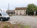 Fr-Sp24-04 -15-Het stationnetje van Azille met Mwe
