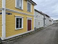 No-Zw-La25-03 -33-Harnosand, Ostanbacksgatan, hout