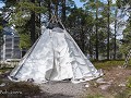 Zw22-06 -31-Laponia Naturum - typische tent van de