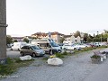 No-Zw-La25-06 -40-Hudiksvall, Mwenzi op de parking