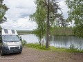 Zw-Fi-No26-06 -113-Slaapplek aan rivier omgeving V