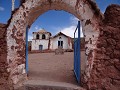 DSC04140 kerkje in Noord Chili op 4300m hoogte