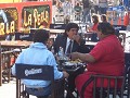 Do you recognize the man enjoying his lunch in La 