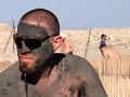 dode zee - iedereen aan de modder