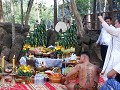 Zeer indrukwekkende rituele ceremonie aan de Koh K