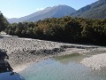 De Blue Pools langs de Haast-pas.