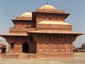 Even een snelle stop bij Fatehpur Sikri, ook wel d
