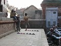 Op een Nepalese manier spelen...