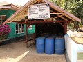 Wasuemba: tankstation ...