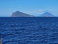 TOEN LAG dE STROMBOLI NOG HEEL VER WEG.