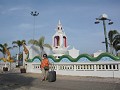 ONDERWEG NAAR HADTHONG HOTEL IN PRACHUAP.