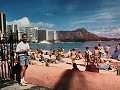 JEF OP WAIKIKI BEACH.