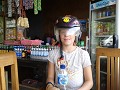 Stop aan één van de vele winkeltjes