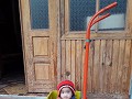 Boy in the box. Schattig.