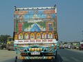 Everyone Please Horn for Great India!