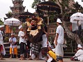 Ubud telt vele groepen die dansvoorstellingen uitv