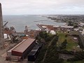 Uitzicht op New Plymouth van boven op de rots