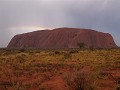 16.24uur de hemel boven de Uluru dreigt met onwede