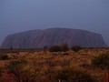 18.56uur door de regen HUILT de Uluru