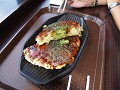 "Okonomiyaki" specialiteit van de streek