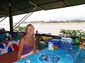 eten aan de Mekong rivier