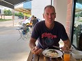 Tony eet iedere morgen een thais ontbijt